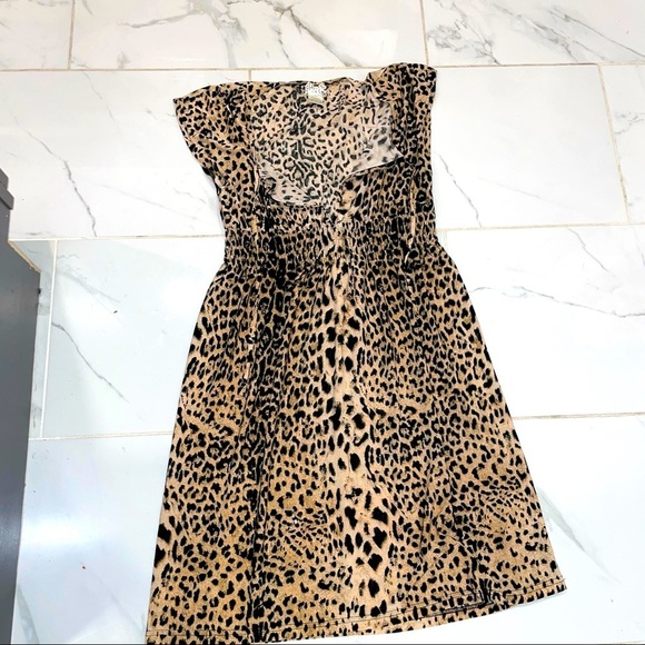 Cheetah print dress - Picture 1 of 7